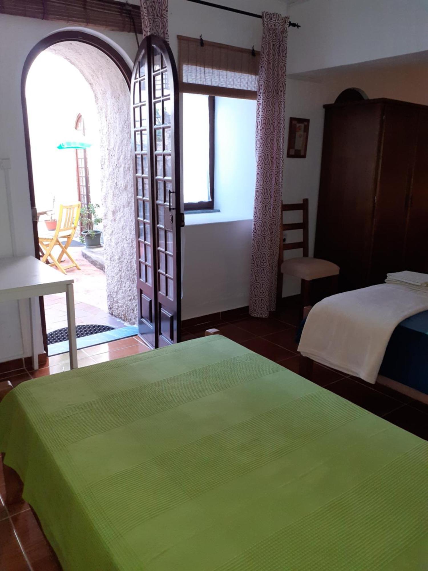 Casa Da Tauria Otel Atouguia Da Baleia Dış mekan fotoğraf